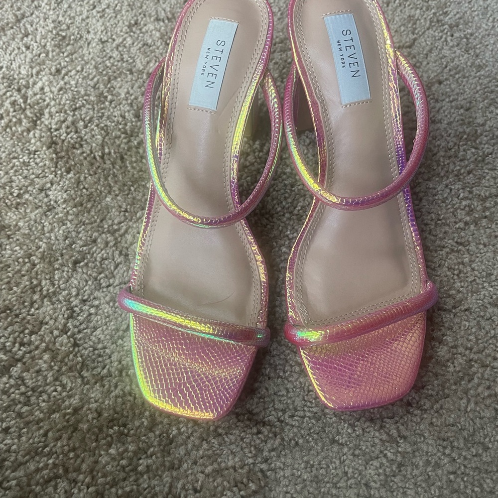 Steven Women's Iridescent Pink Heels
